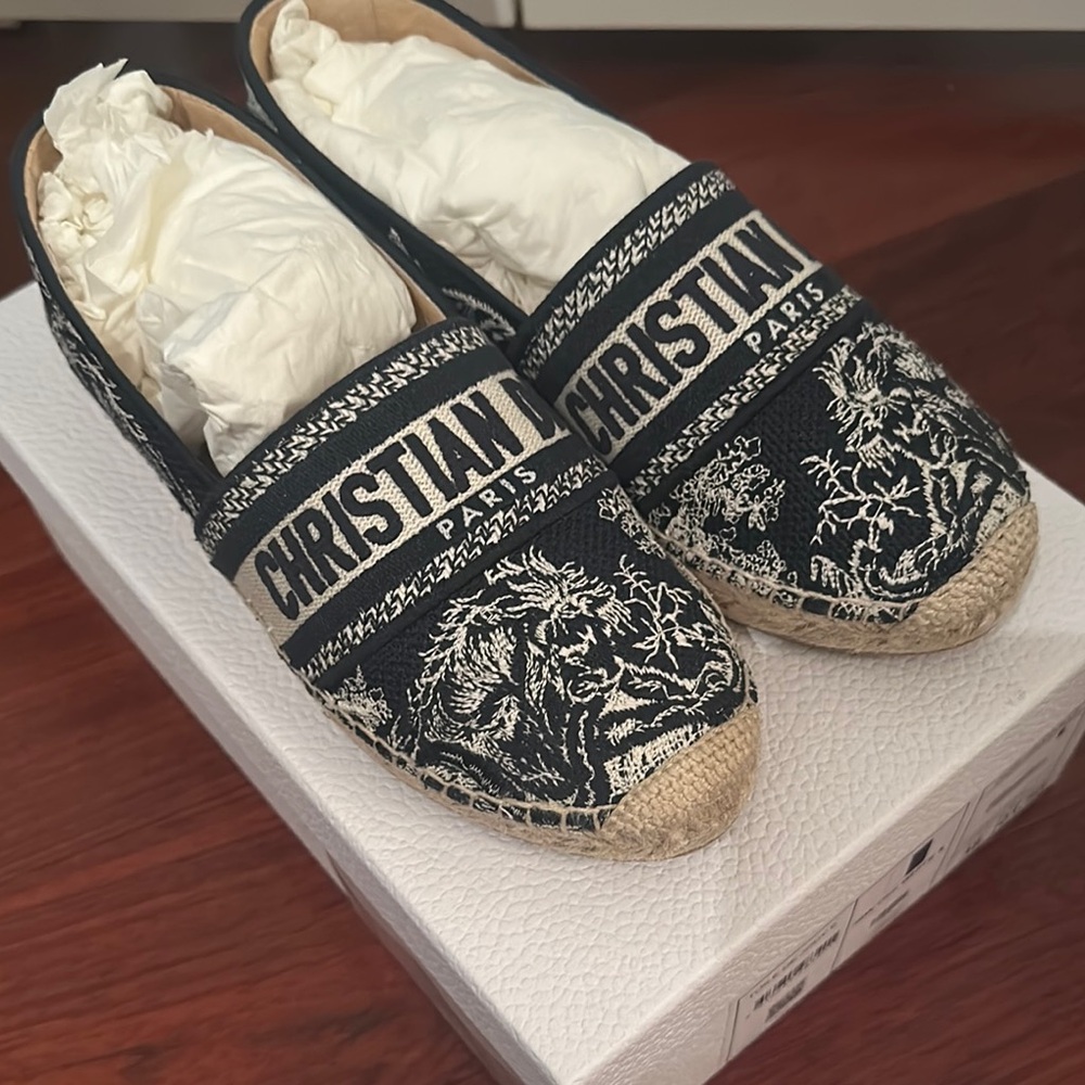 Dior Granville  espadrilles. New In Box. Sz: 38. 100% authentic.